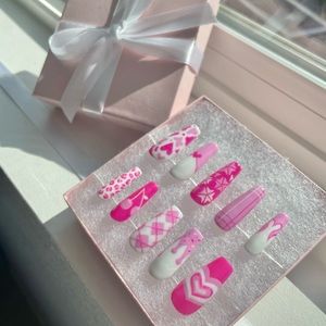 RECE$$ Press On Nail Set